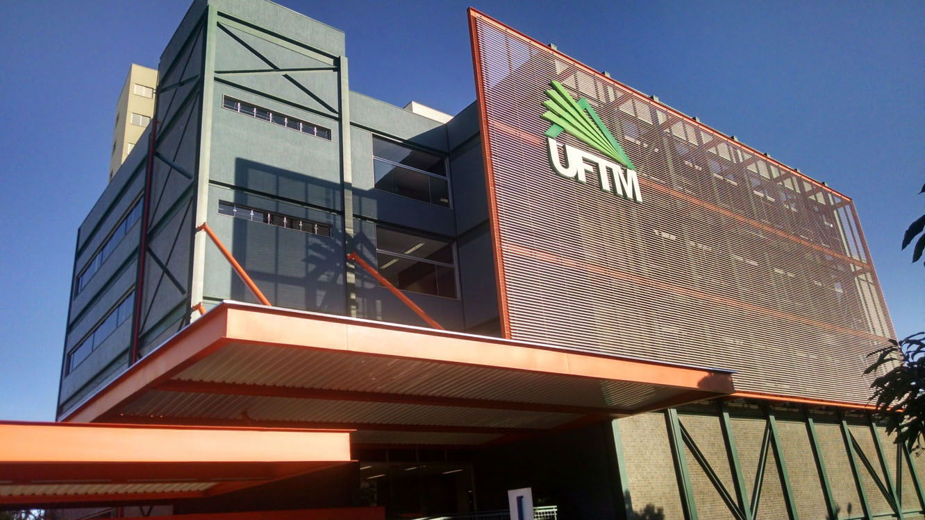 Misturadores de laboratório na UFTM 