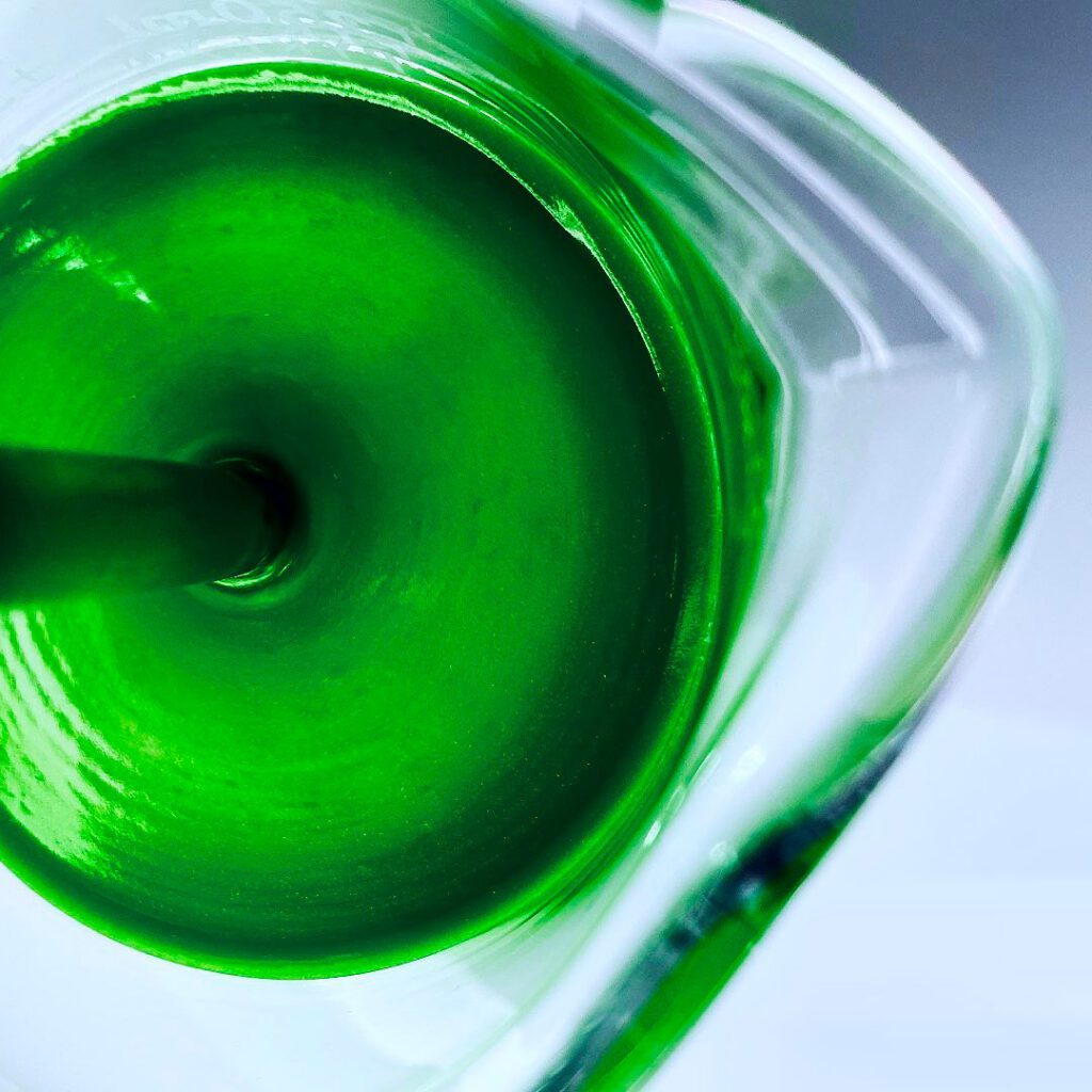 Misturador de cosméticos para liquidos veganos.